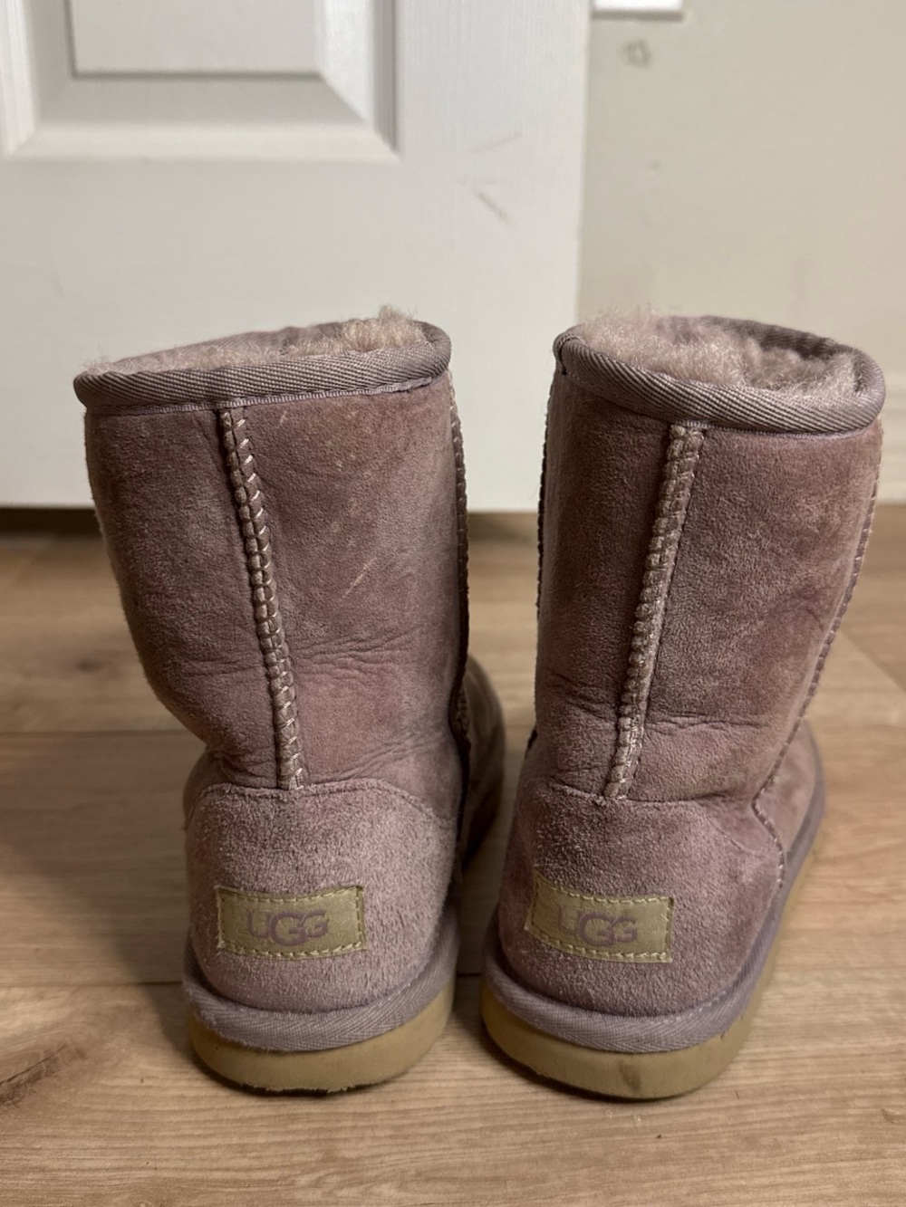 UGG Kids Classic Short Boot in Dusty Purple